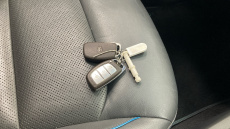 Hyundai IONIQ 1.6 GDi Hybrid Premium SE 5dr DCT Hybrid Hatchback